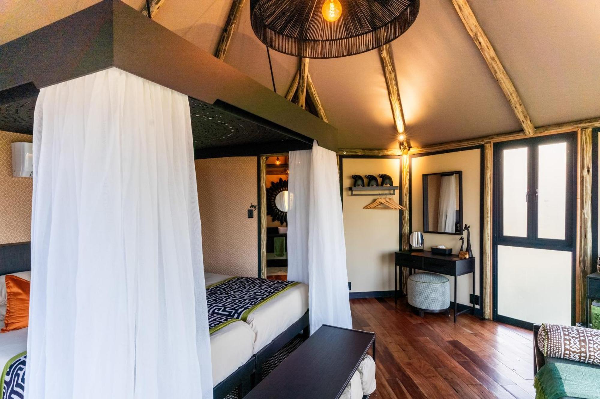 Chobe River Camp Ngoma Kültér fotó